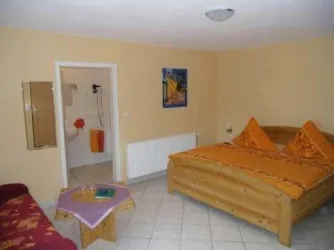 Doppelzimmer I