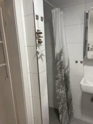 Bad - Dusche (© Thomas Eisenbrandt)