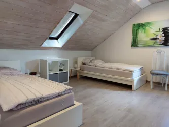 Schlafzimmer 3, Ansicht 1