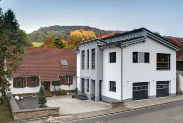 Außenansicht Hofseite komplett