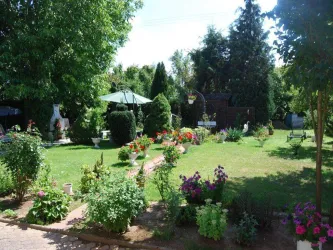 GARTENANLAGE (© SAULI)