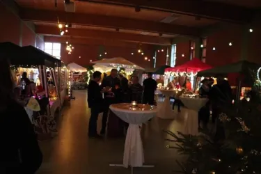 5. Indoor-Weihnachtsmarkt (© Nabila Hasemann)