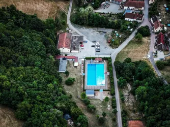 Freibad Bosenbach von oben (© VG Kusel-Altenglan)