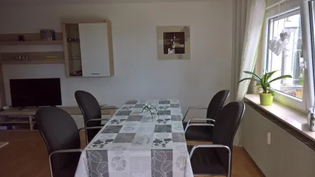 Wohnzimmer mit Essecke