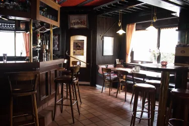 Bar (© Armin Duhrmann)