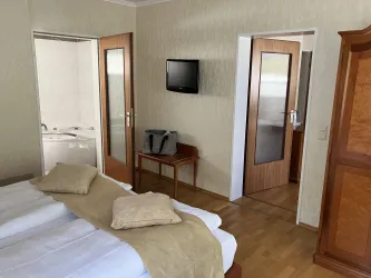 Suite 3