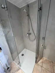 Neue Dusche