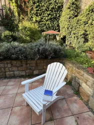 windgeschützte Leseecke auf der Terrasse