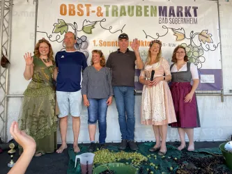 Gruppenfoto neu