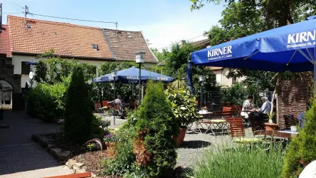 Hohe Burg Biergarten (© Hohe Burg)