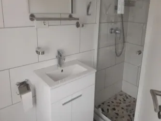 Bad mit Duche und WC Apartement 1