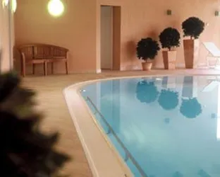 Schwimmbad