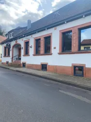 Gaststätte "Kraus" Außenansicht (© Tourist-Information Otterbach-Otterberg)