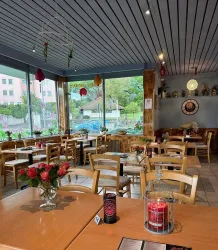 Asia Bistro Hoang