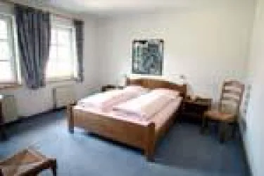 Zimmerbeispiel (© Hotel-Weingut Spindler-Barth)