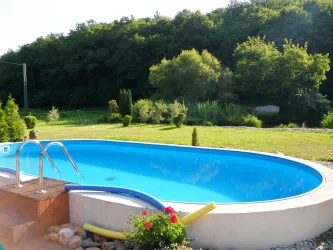 Pool (© Karl Otto Beimbauer)