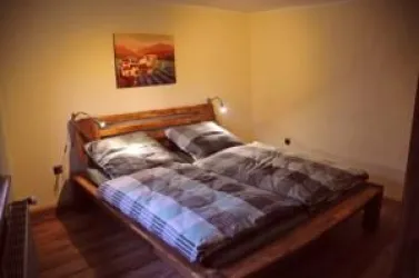 kleines Doppelschlafzimmer