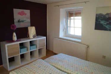 Schlafzimmer 2, Ansicht 2
