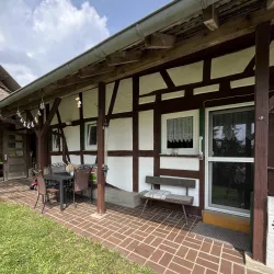 geschützter Sitzbereich (© Nina Purpus)