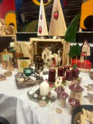 Kreativ-Weihnachtsmarkt 2025