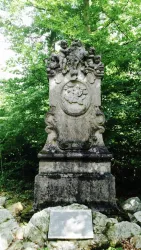 Denkmal mit Holzrahmen (© TI Bad Sobernheim)