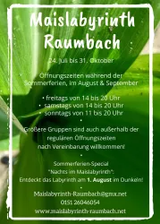 Ein Werbeplakat für das Maislabyrinth in Raumbach. Es enthält Informationen zu Öffnungszeiten, Sonderaktionen und Kontaktdaten.