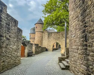Burg barrierefrei