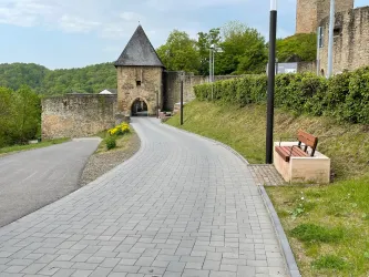 Burg barrierefrei
