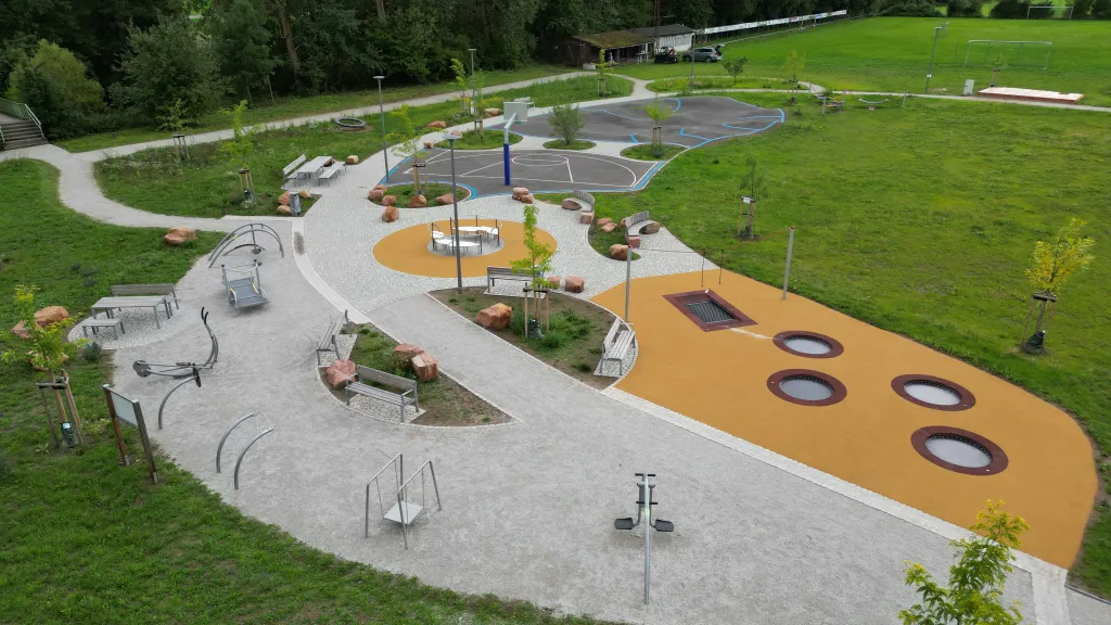 Mehrgenerationenplatz