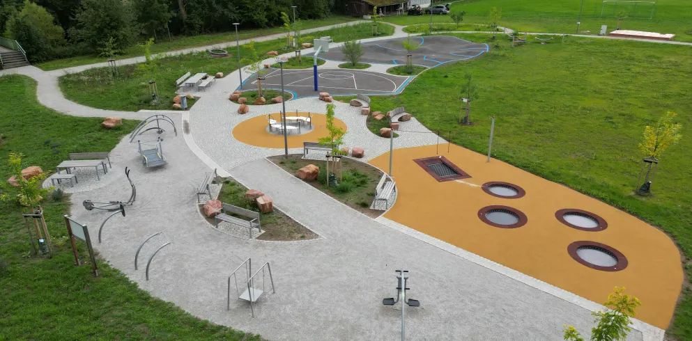 Mehrgenerationenplatz