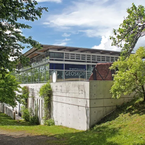 Urweltmuseum GEOSKOP, Außenansicht Urweltmuseum GEOSKOP, Außenansicht