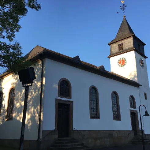 Protestantische Kirche, Ansicht 1 Protestantische Kirche, Ansicht 1